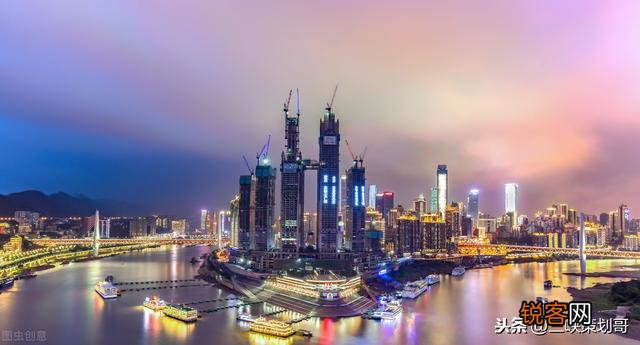 武汉,重庆,成都主城区人口各是多少？