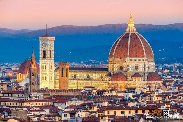 东西方绘画差异明显,为何说国画的意境更胜一筹？