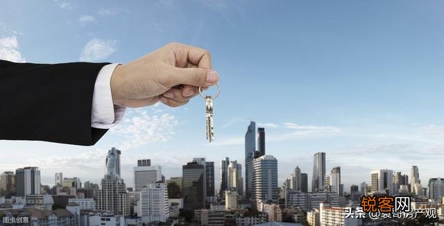 有11层的小高层和18层的高层哪个性价比高？