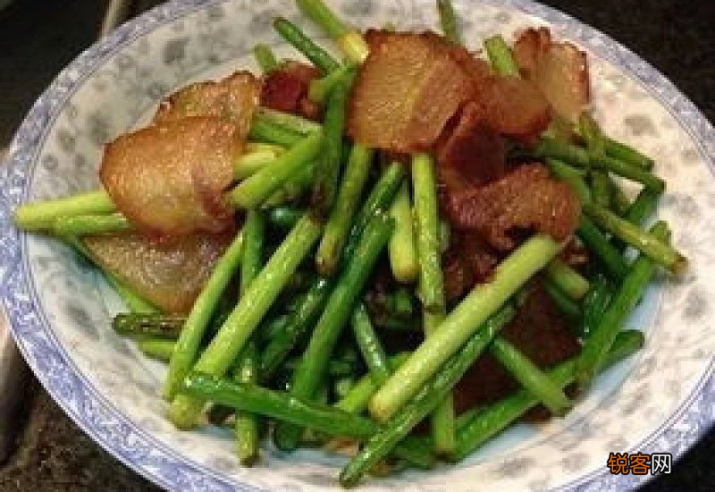 灌香肠肉要打成泥吗