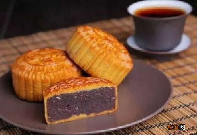 月饼烤出来底部变大怎么回事