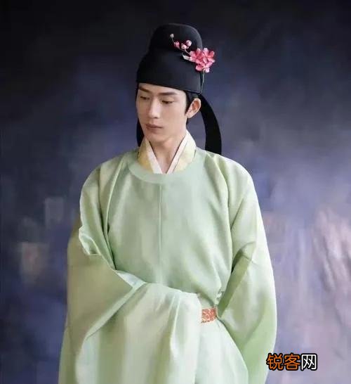 惨绿少年的典故 惨绿少年什么意思