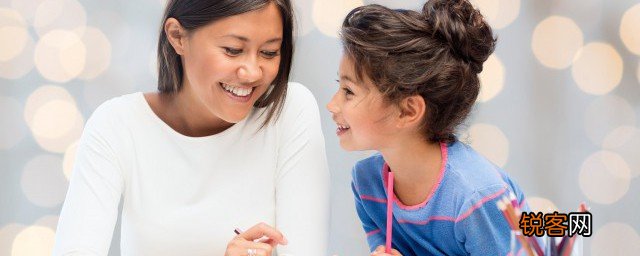 9岁孩子太依赖妈妈怎么办 孩子太依赖妈妈如何处理