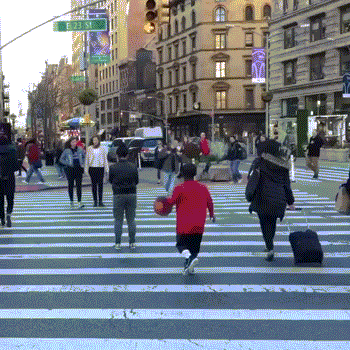 你们都收藏了哪些有意思的表情包和gif？