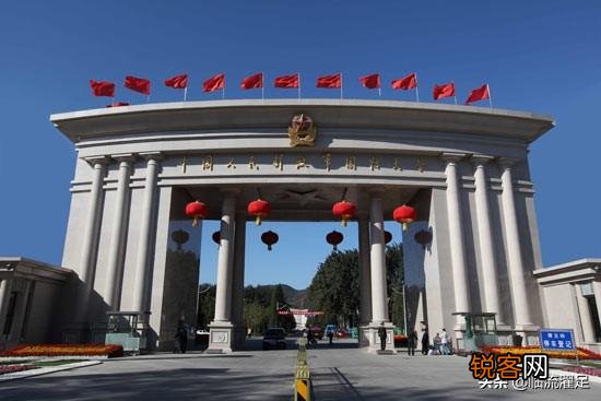 家里人一直想让我上军校,可我不想去,就因为这事还闹得不愉快。军校真的有那么好吗？