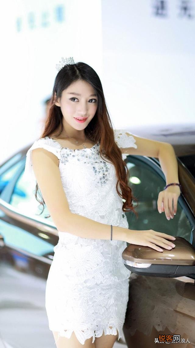 妻子喜欢买东西,家里都有的还买,郁闷啊,怎么办？