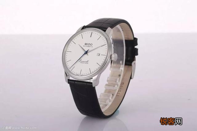 老公给老婆买仿的项链,却给自己买正品手表,这是种怎样的心理？