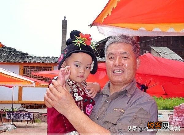 农村有句话“媳妇是钱买的,孙子是爷奶的”,娶个媳妇有时会让一个家一夜返贫,你怎么看？
