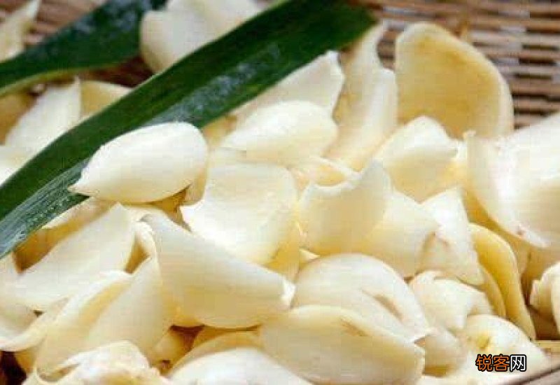 新鲜百合的芯可以吃吗 鲜百合怎么去苦味