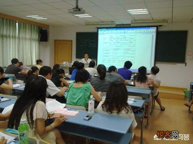 考研报辅导班要34000元包过,这个辅导班靠谱吗？