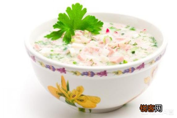 针对宝宝发烧,我们大人如何进行护理？