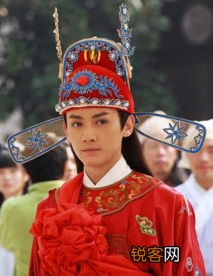 状元是第一名,探花第三名,为何古人更想中探花？