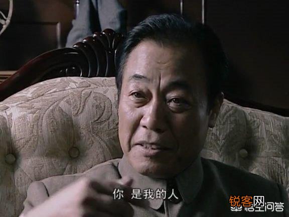 从《潜伏》可以看出怎样的职场生存法则？