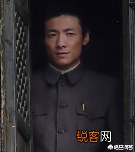 从《潜伏》可以看出怎样的职场生存法则？