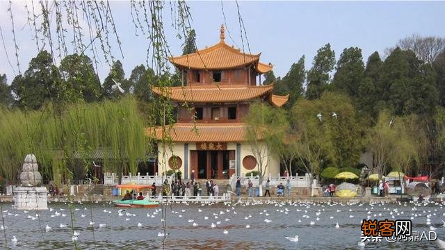 疫情过后我想去昆明旅游,怎么规划一下10天内的路线？