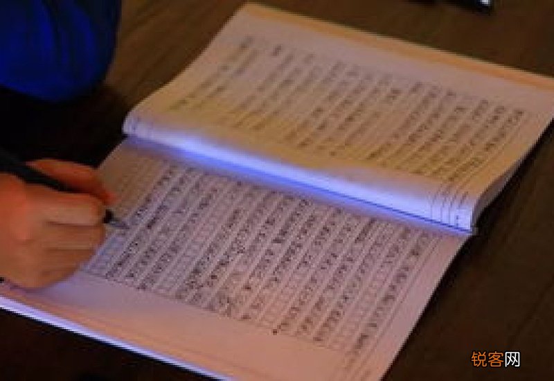 再见曾经的我高一作文