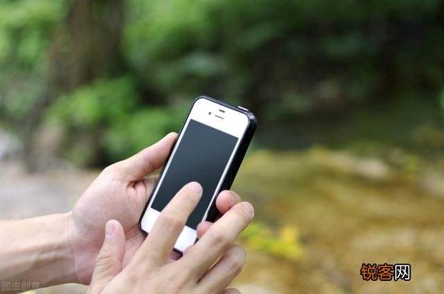如果在深山里迷路遇险,都有什么方式可以自救？