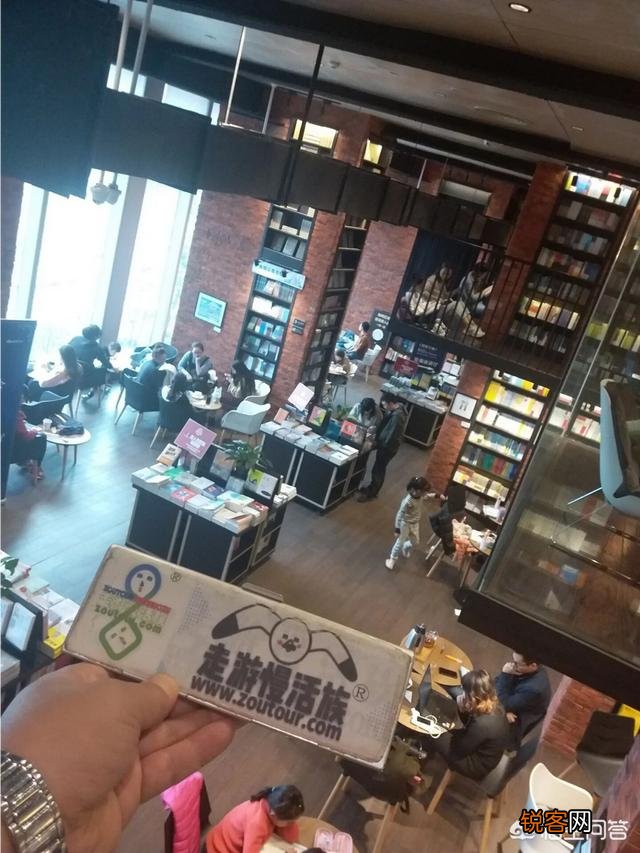 给你三千块钱,让你在成都游玩五天,你会怎么做,大胆的说出你的想法吧？