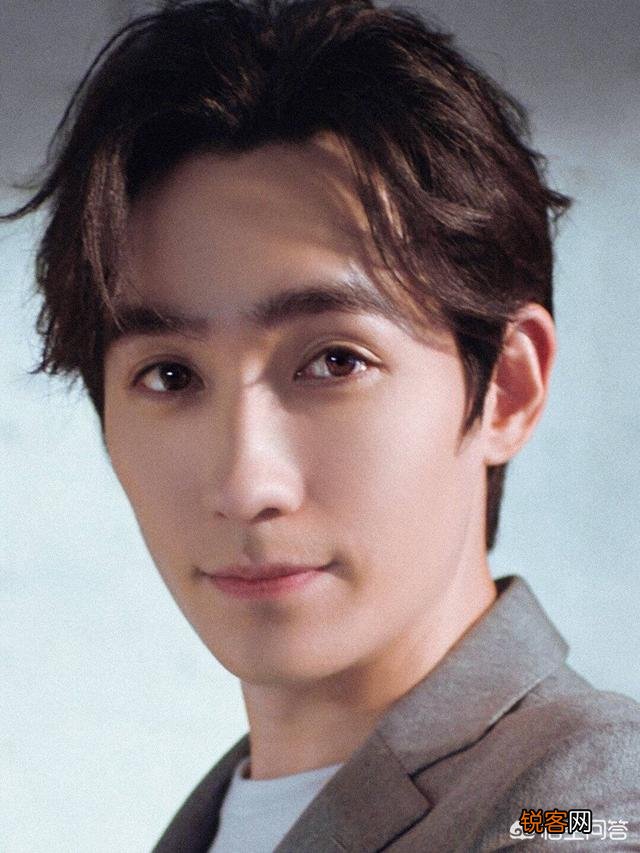 朱一龙的颜值是否被人捧的言过其实了？