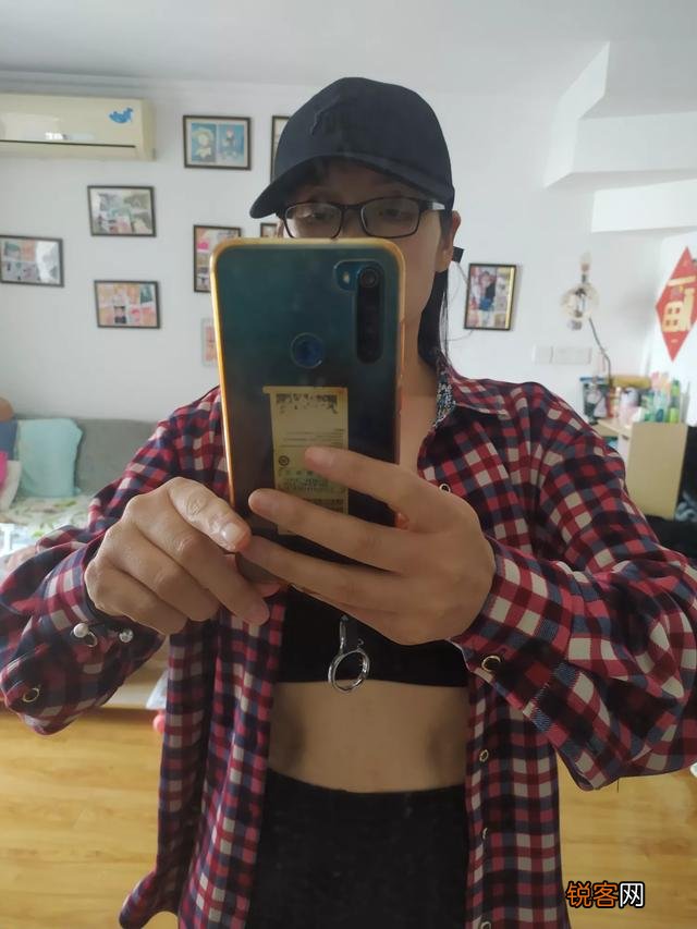 身边有没有“不吃辣”、“口味很淡”、“不吃酱油”、“不吃甜食”、“不吃味精”的人吗？你认为该如何评价这些人？