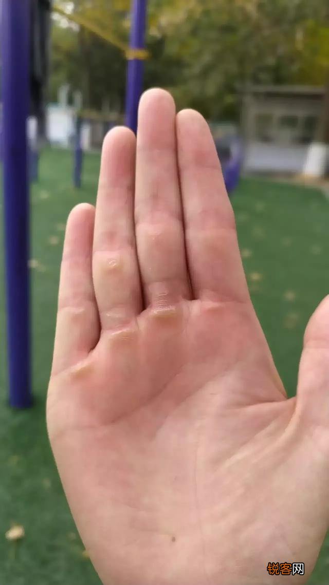 身边有没有“不吃辣”、“口味很淡”、“不吃酱油”、“不吃甜食”、“不吃味精”的人吗？你认为该如何评价这些人？