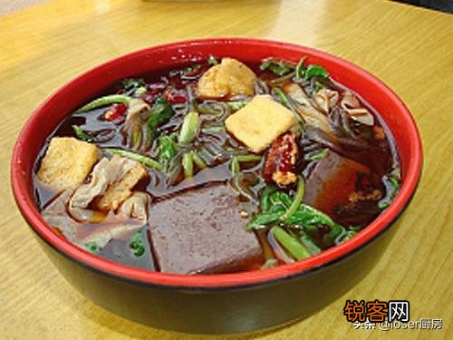 自己在家动手做麻辣烫,都放什么食材？