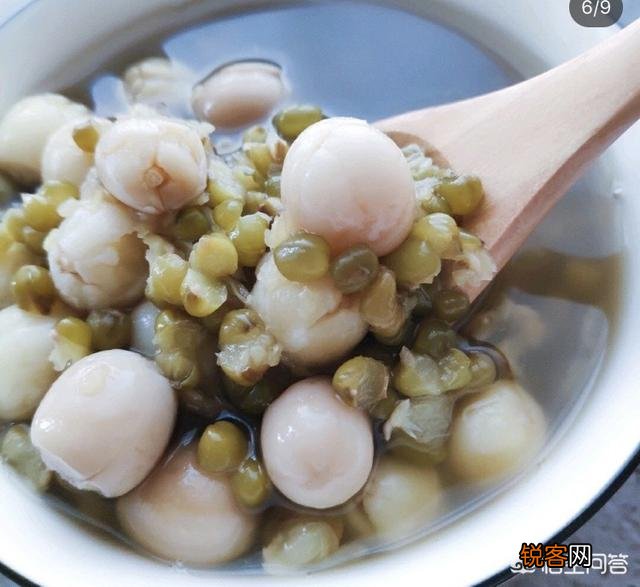 盛夏时节,酷暑来袭,你最想和大家分享一道什么样的解暑降温的美食呢？