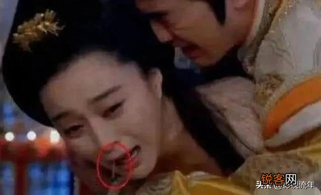 影视作品中堪称最“欠揍”的穿帮镜头有哪些？
