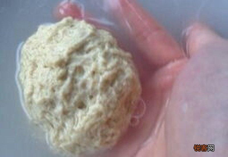 洗面筋的水要沉淀多久做凉皮