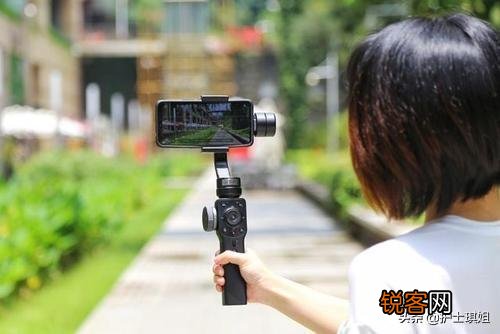 请大家科普一下,什么是vlog？该怎样做？
