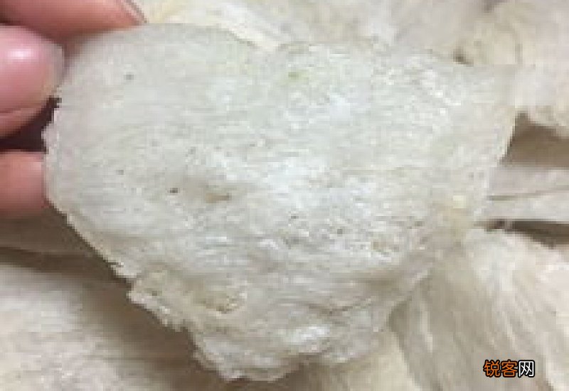 为什么燕窝泡发后很碎