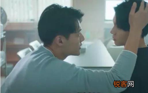 一个直男被帅帅的小哥哥表白了怎么办？