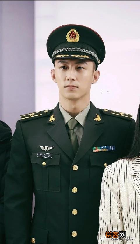 中国最帅的男演员是？