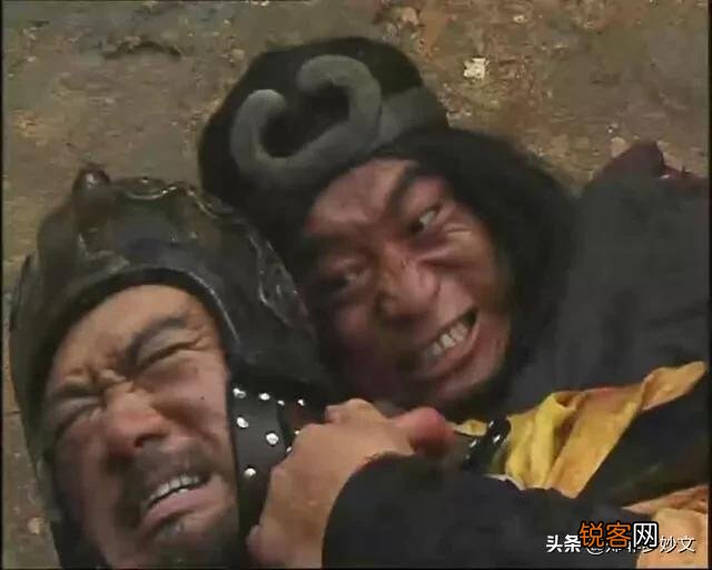 《水浒传》中武松比燕青厉害多少,燕青是否可以对抗武松？