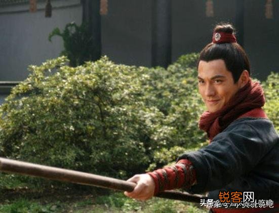 《水浒传》的燕青,武艺超群,琴棋书画,歌舞弹唱,他是怎样的身世？有何故事？