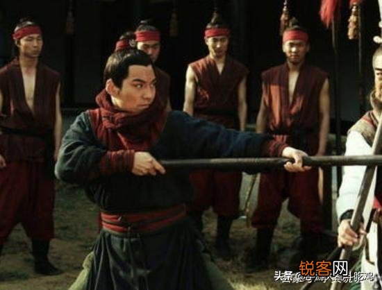 《水浒传》的燕青,武艺超群,琴棋书画,歌舞弹唱,他是怎样的身世？有何故事？