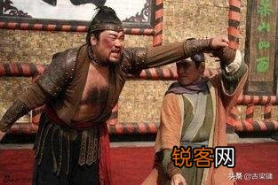 《水浒传》里燕青在打败任原后为什么李逵要砸烂任原的头？