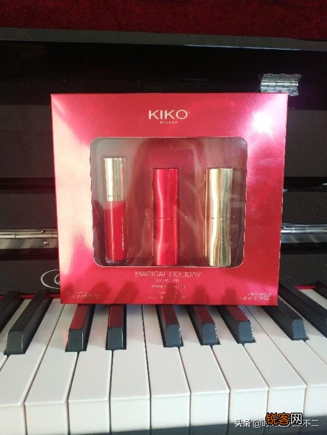 不考虑价格过年想买一个正红色口红,最推荐哪一个？