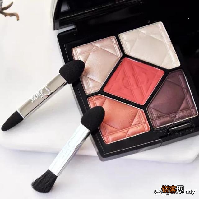 有哪些专业彩妆品牌？有什么经久不衰的口碑产品值得推荐？