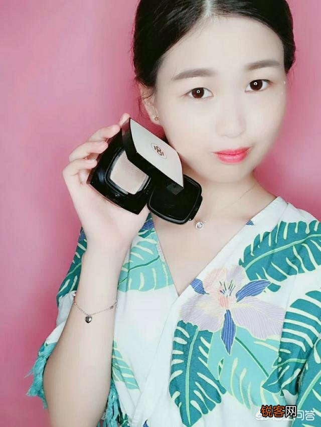 新年美妆品有什么推荐吗？