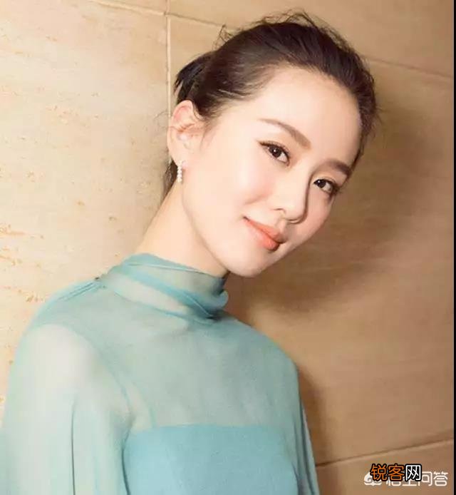 化一个简单的裸妆需要什么化妆品？