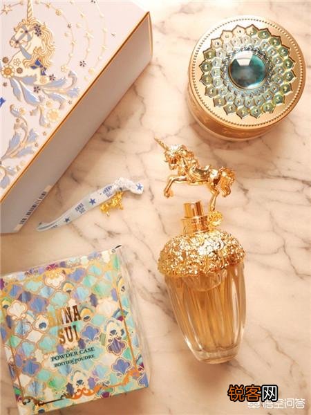 有好看的彩妆推荐吗？