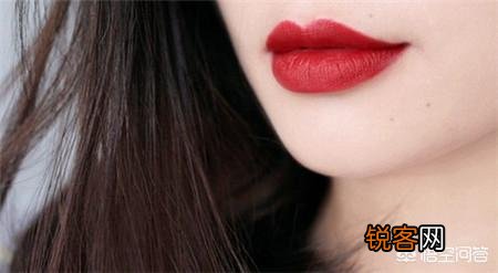 正红色口红哪个牌子颜色正？