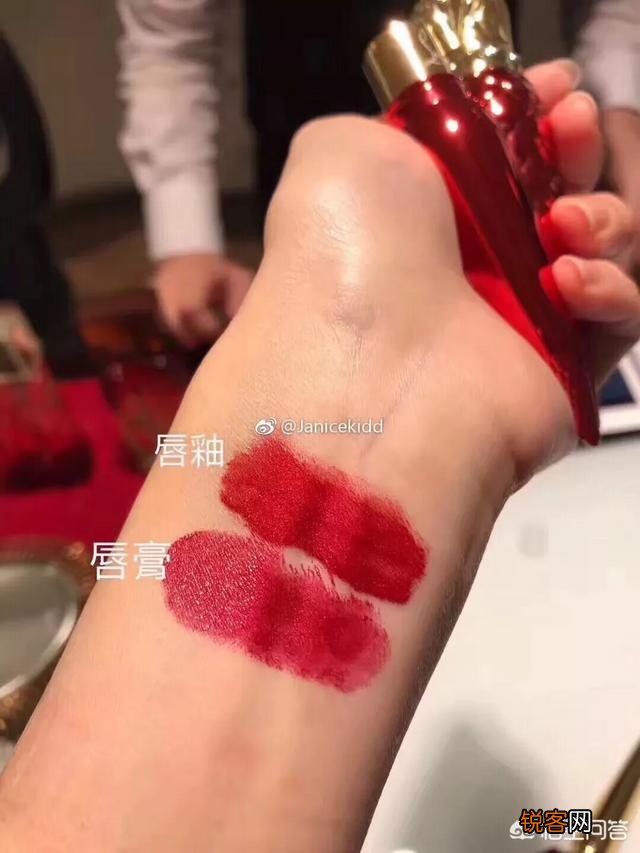 正红色口红哪个牌子颜色正？