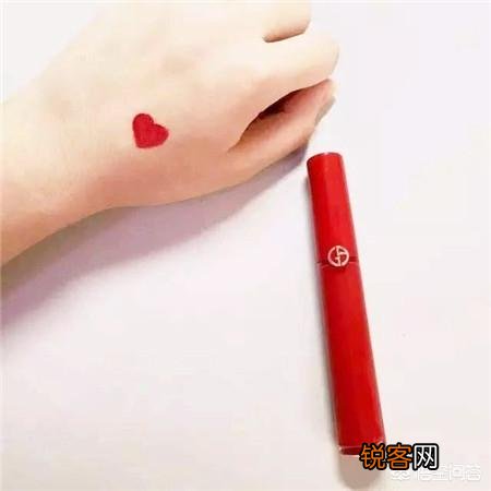 正红色口红哪个牌子颜色正？