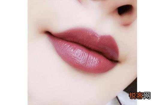 雅诗兰黛旗下最值得用的护肤品化妆品有哪些？