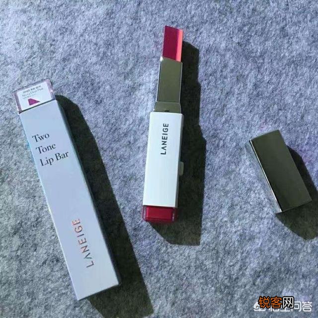 有哪些好看的粉橘色口红推荐？