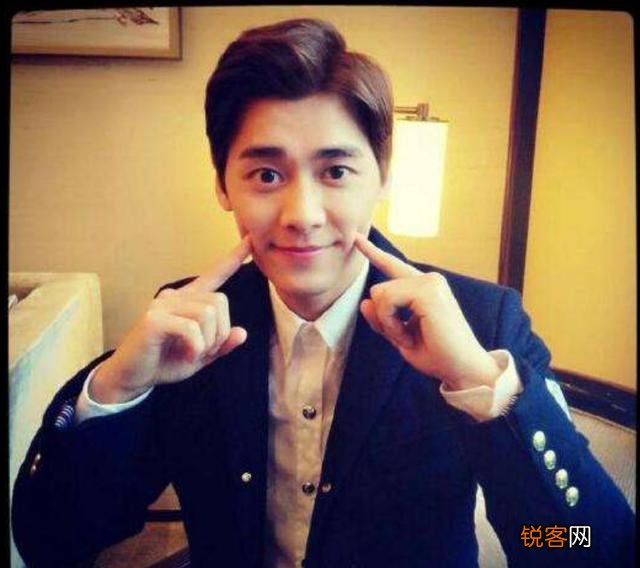 除了肖战李易峰,还有哪些男星戴口罩也很帅？