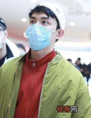 除了肖战李易峰,还有哪些男星戴口罩也很帅？
