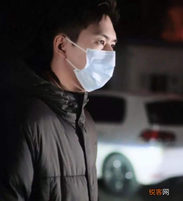 除了肖战李易峰,还有哪些男星戴口罩也很帅？